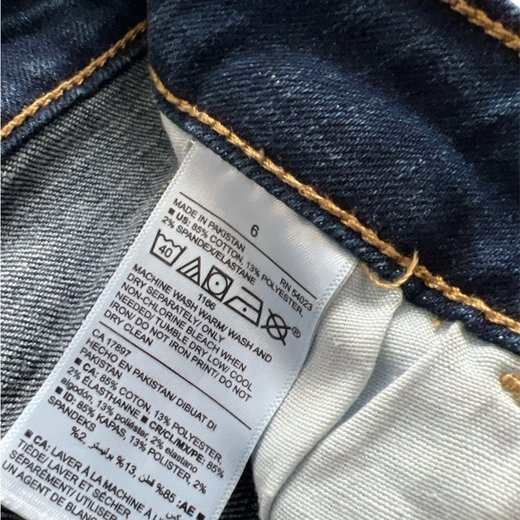 Old Navy Women's Dark Blue Skinny Jeans Size 6 - Picture 7 of 7